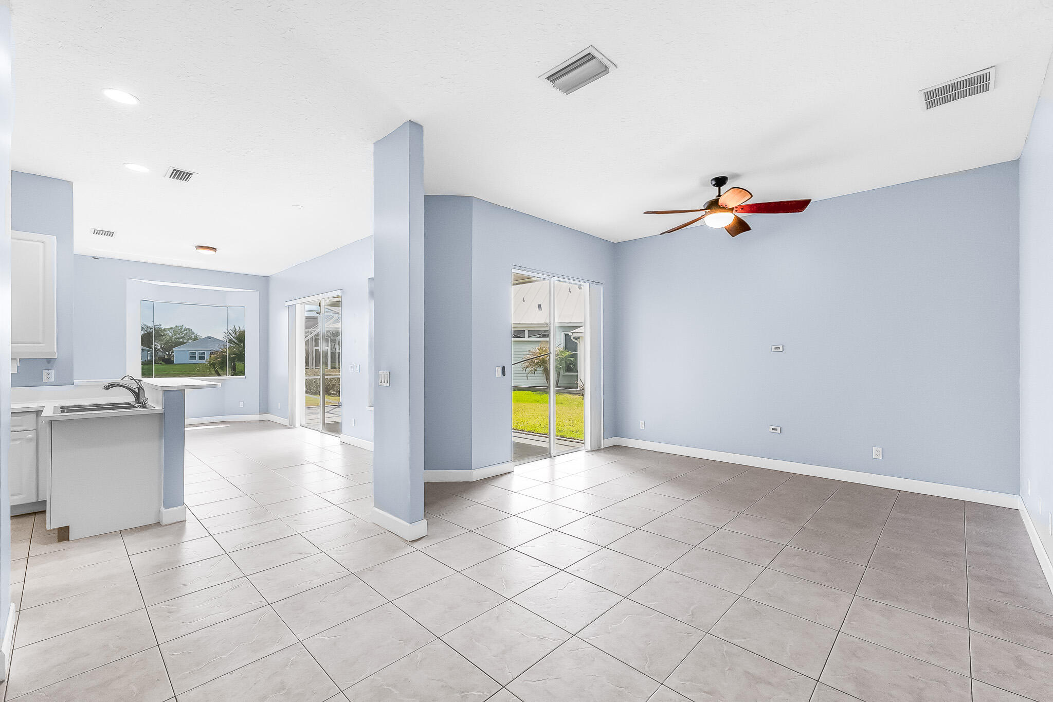 615 NE Canoe Park Circle, Port St. Lucie