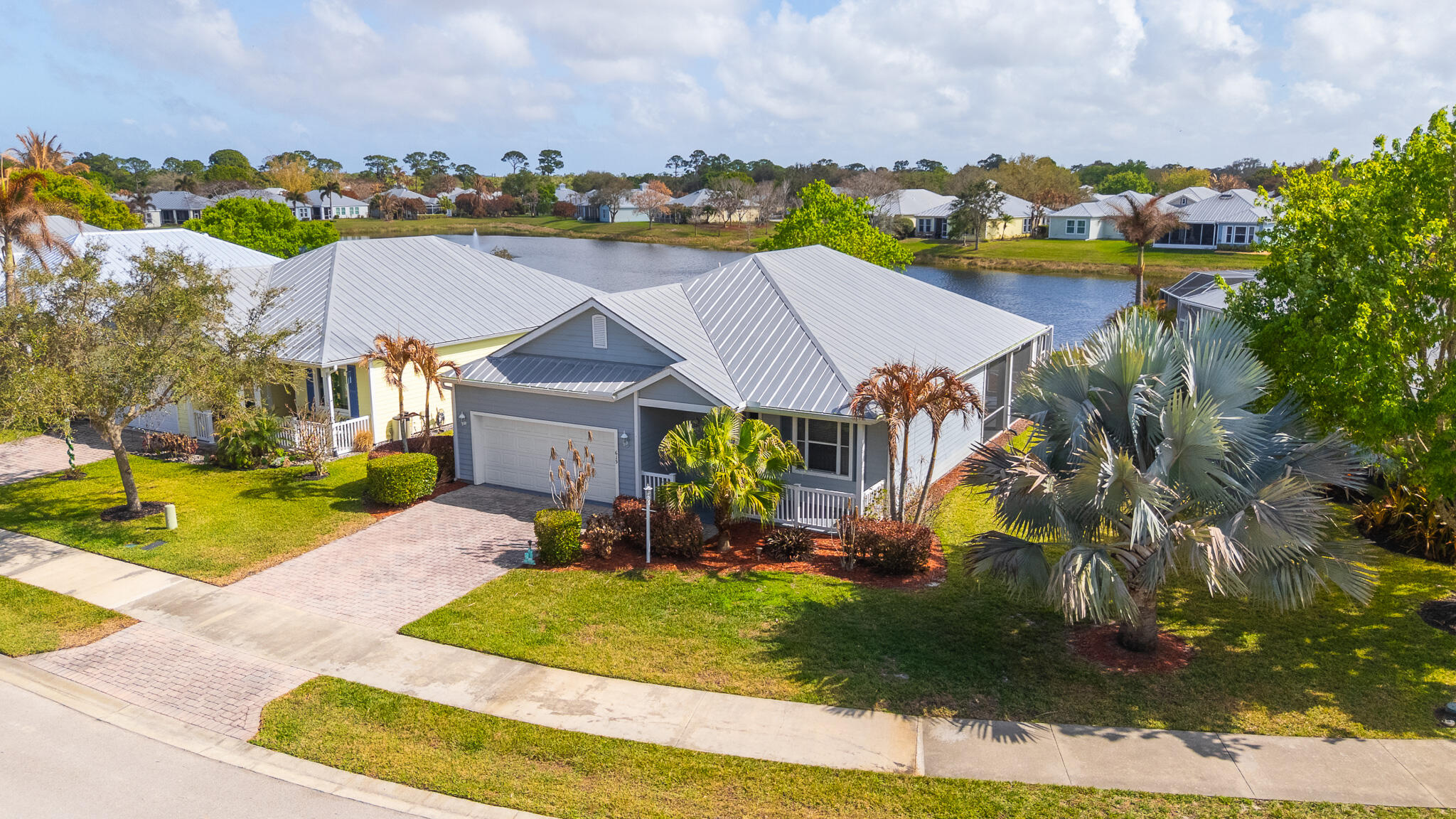 615 NE Canoe Park Circle, Port St. Lucie