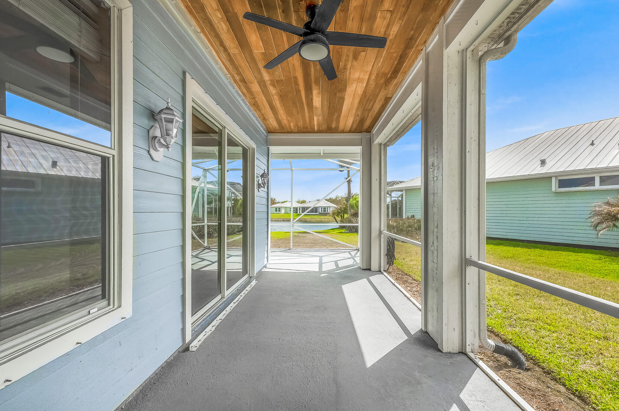 615 NE Canoe Park Circle, Port St. Lucie