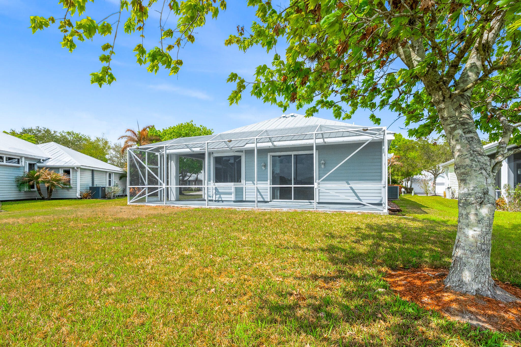 615 NE Canoe Park Circle, Port St. Lucie