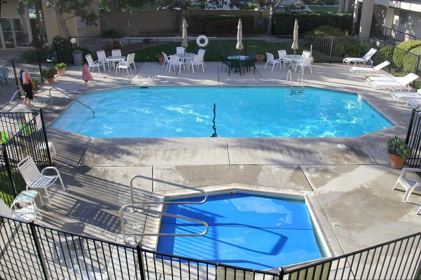 870 Park Avenue Unit: 217