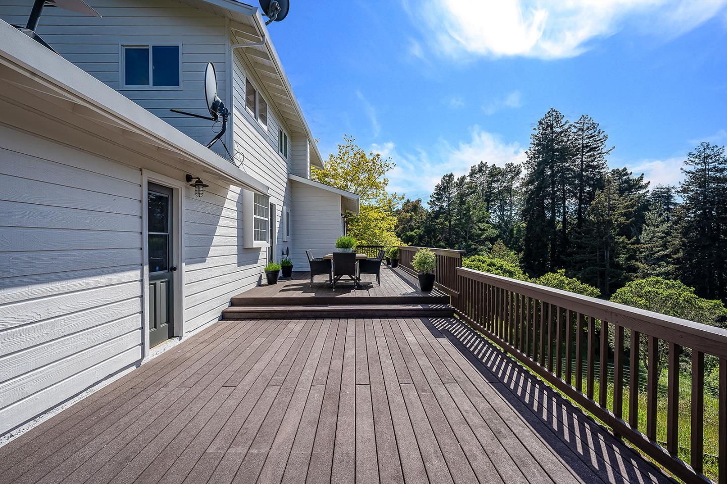 1170 Larkin Valley Road