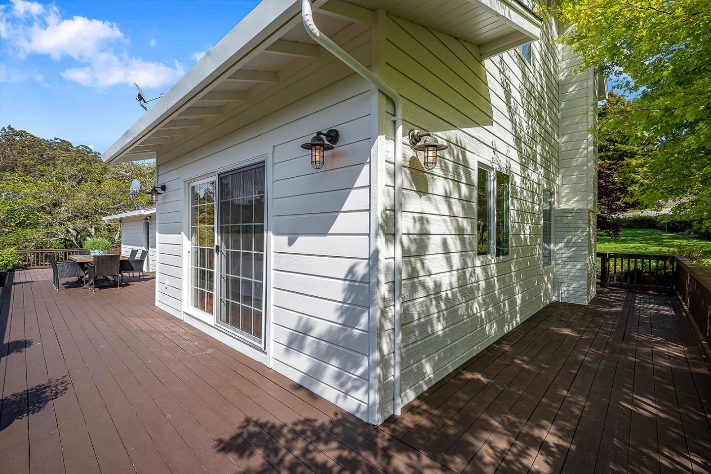 1170 Larkin Valley Road