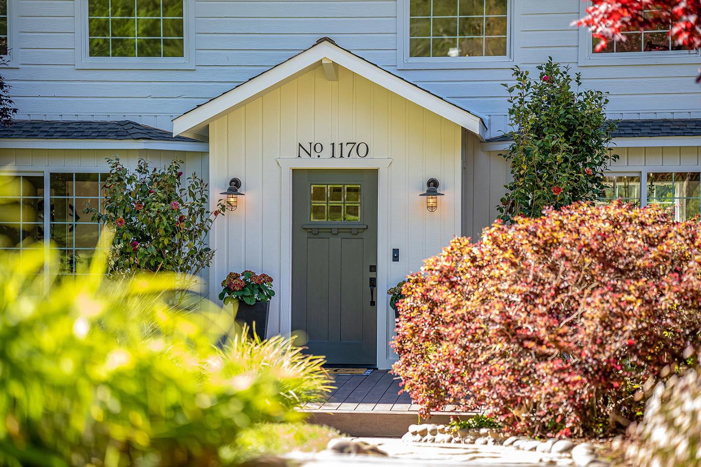 1170 Larkin Valley Road