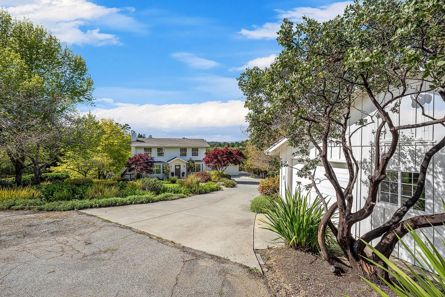 1170 Larkin Valley Road