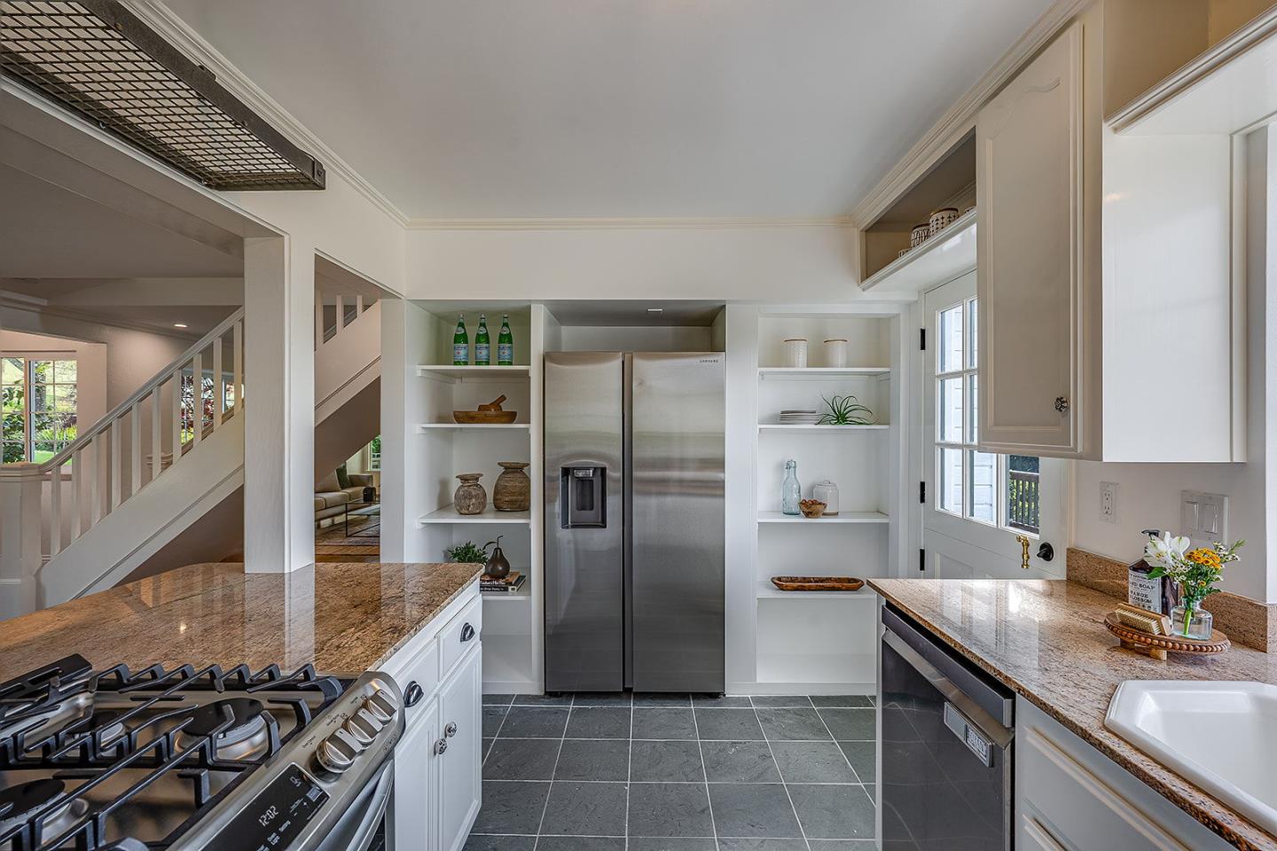 1170 Larkin Valley Road