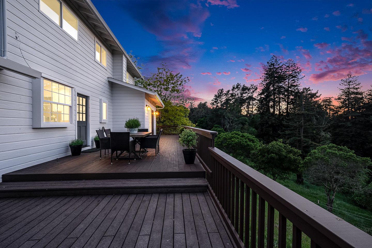 1170 Larkin Valley Road