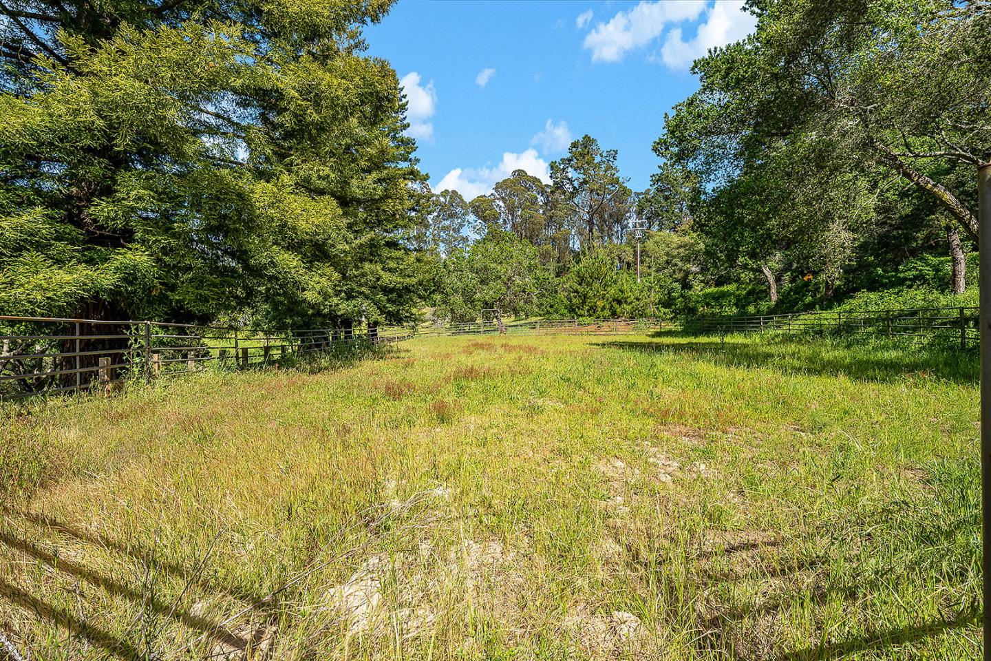 1170 Larkin Valley Road