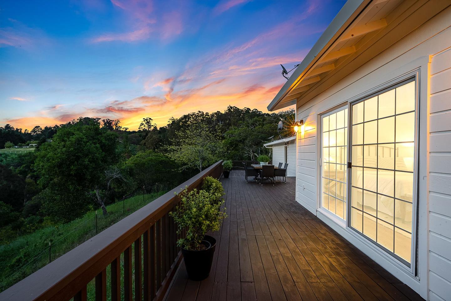 1170 Larkin Valley Road