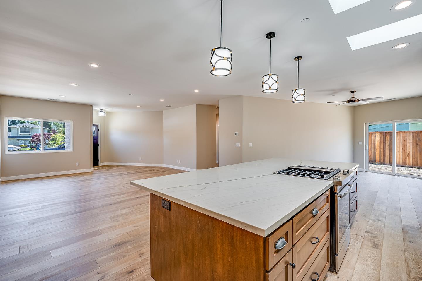 2265 Paul Minnie Court