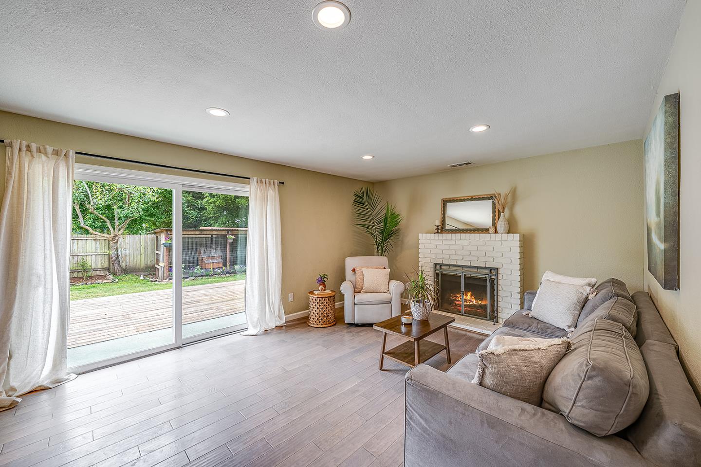 206 Monte Vista Drive
