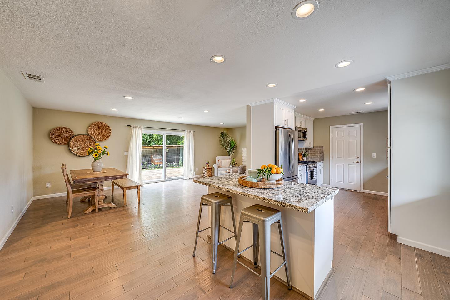 206 Monte Vista Drive