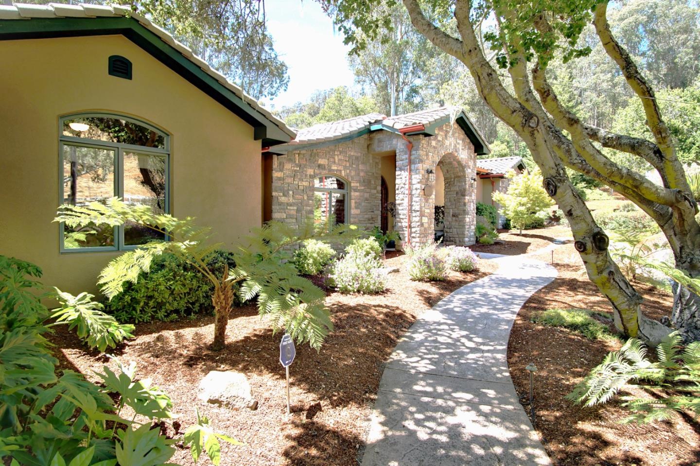 1400 Bonita Drive