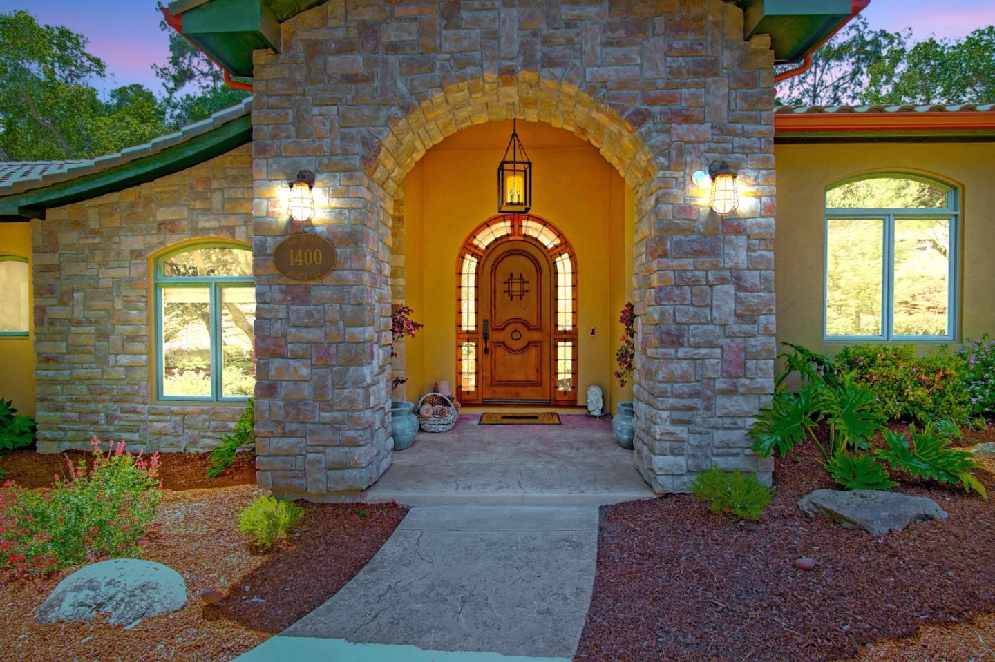1400 Bonita Drive