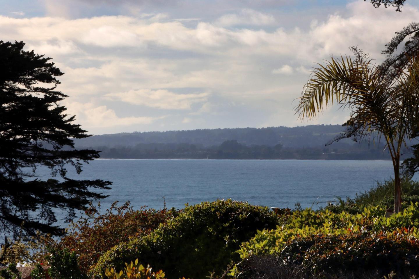 112 Seascape Resort Drive