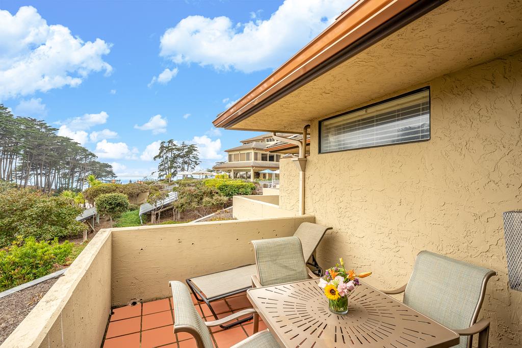 112 Seascape Resort Drive