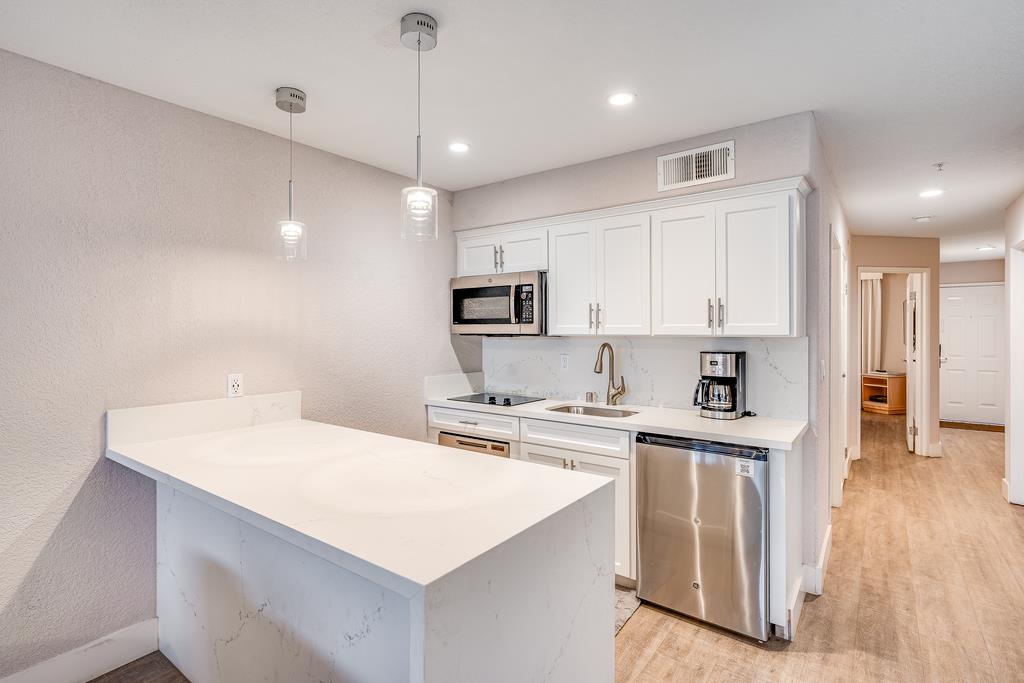 112 Seascape Resort Drive