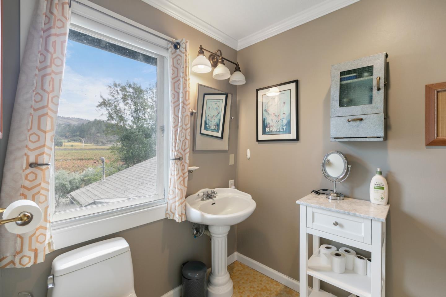 3788 Silverado Trail