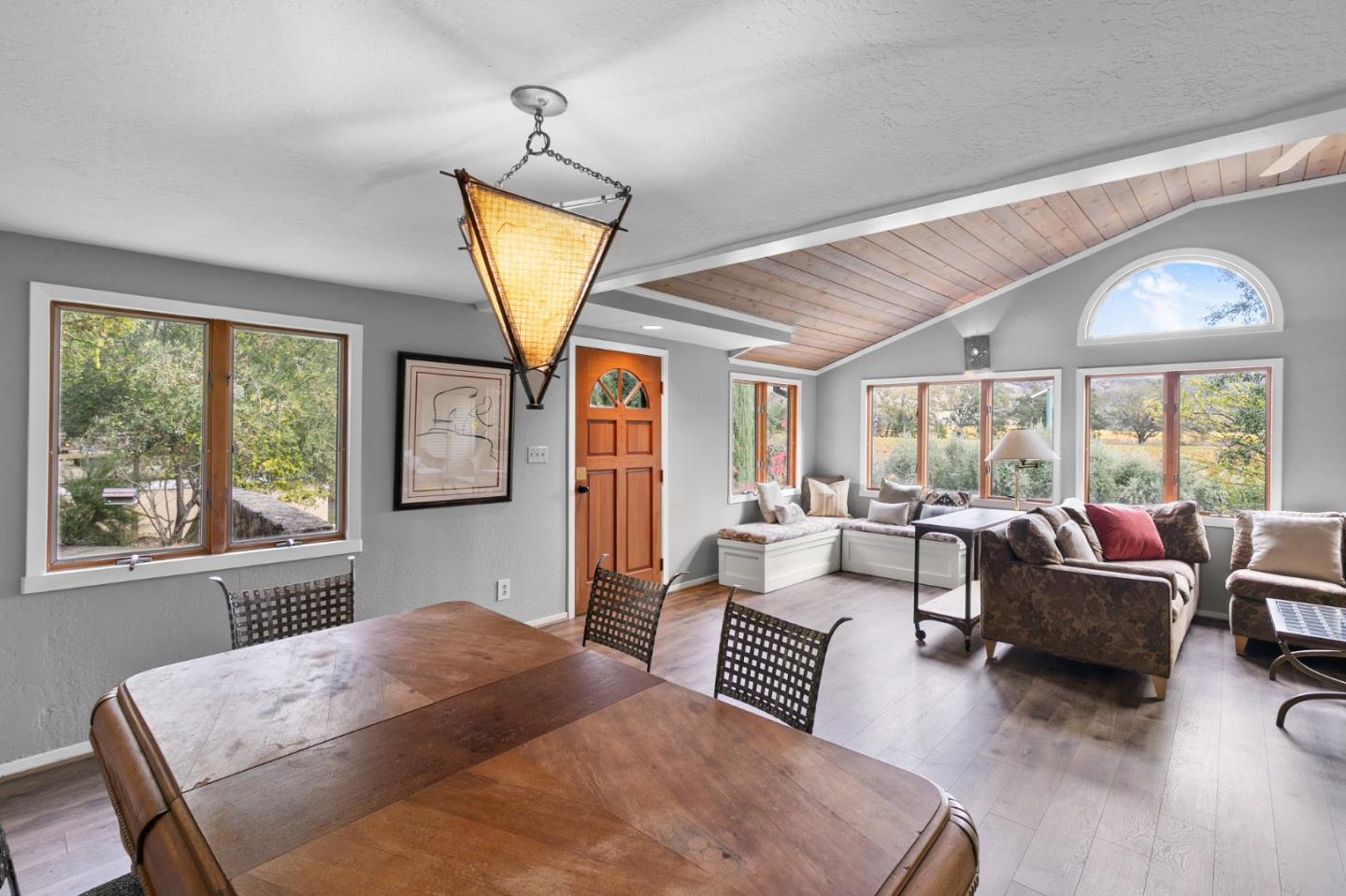 3788 Silverado Trail