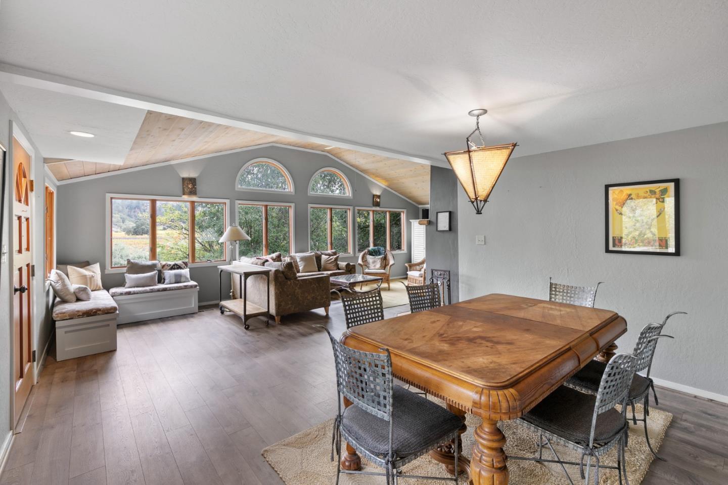 3788 Silverado Trail