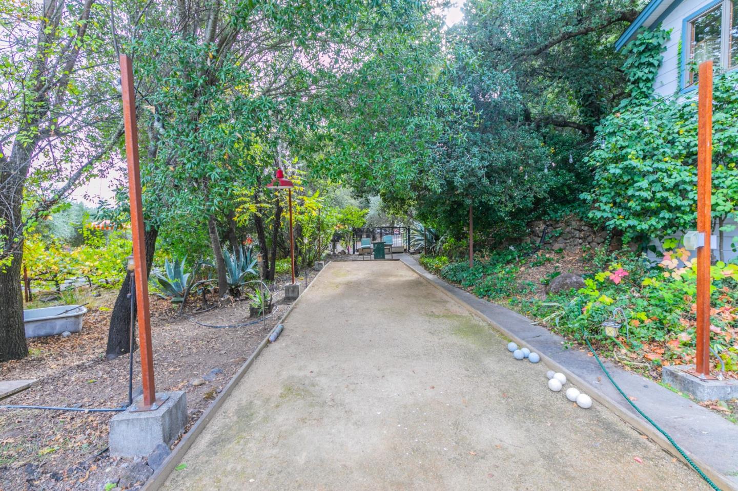 3788 Silverado Trail