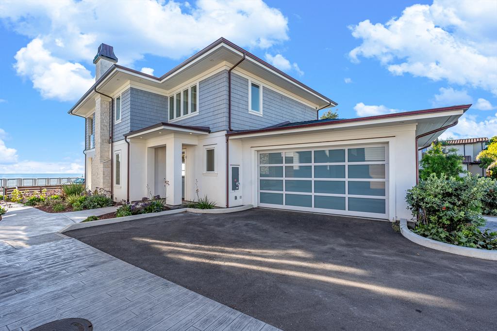 60 Bay Crest Road