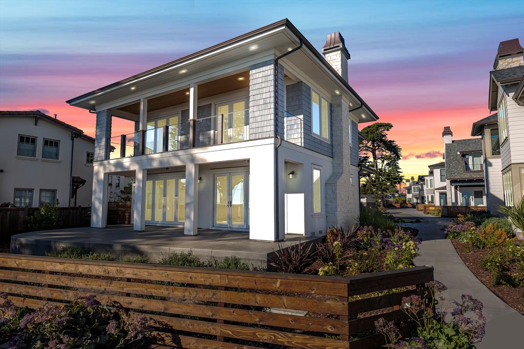 60 Bay Crest Road