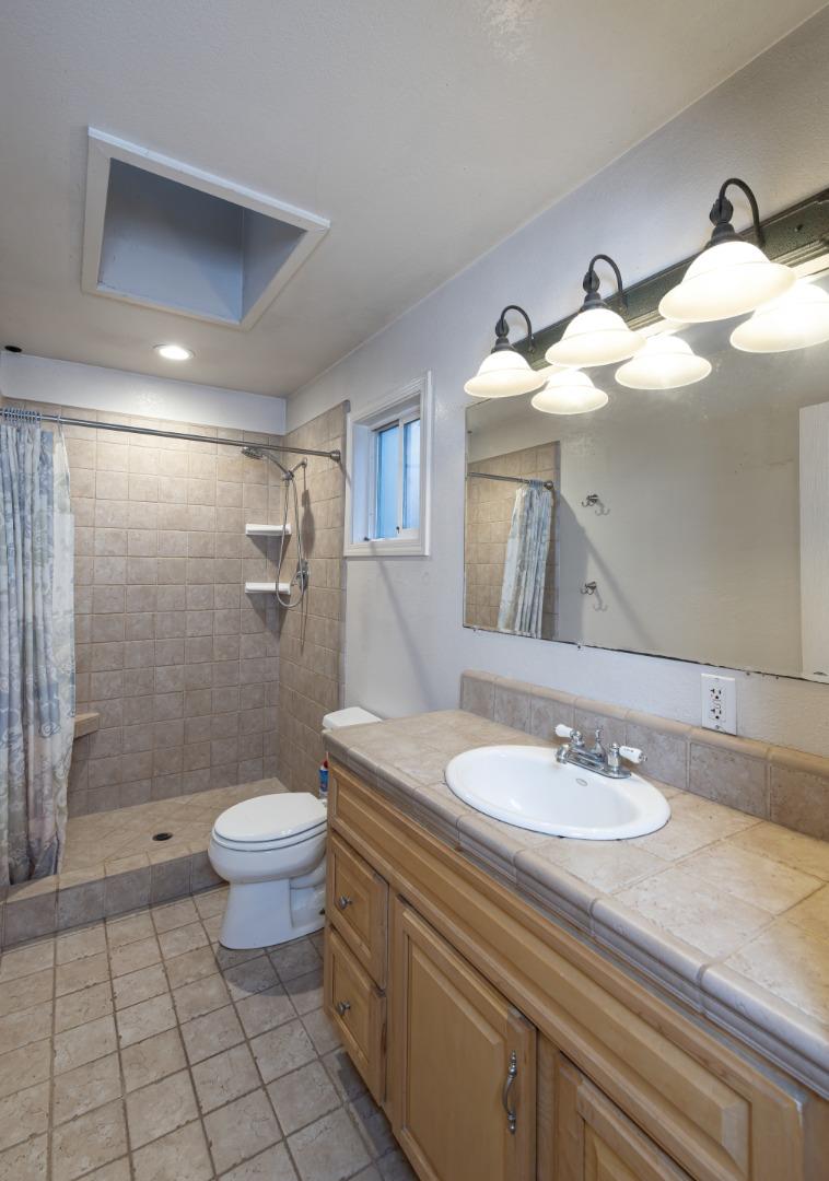 159 Hillside Ave Ave