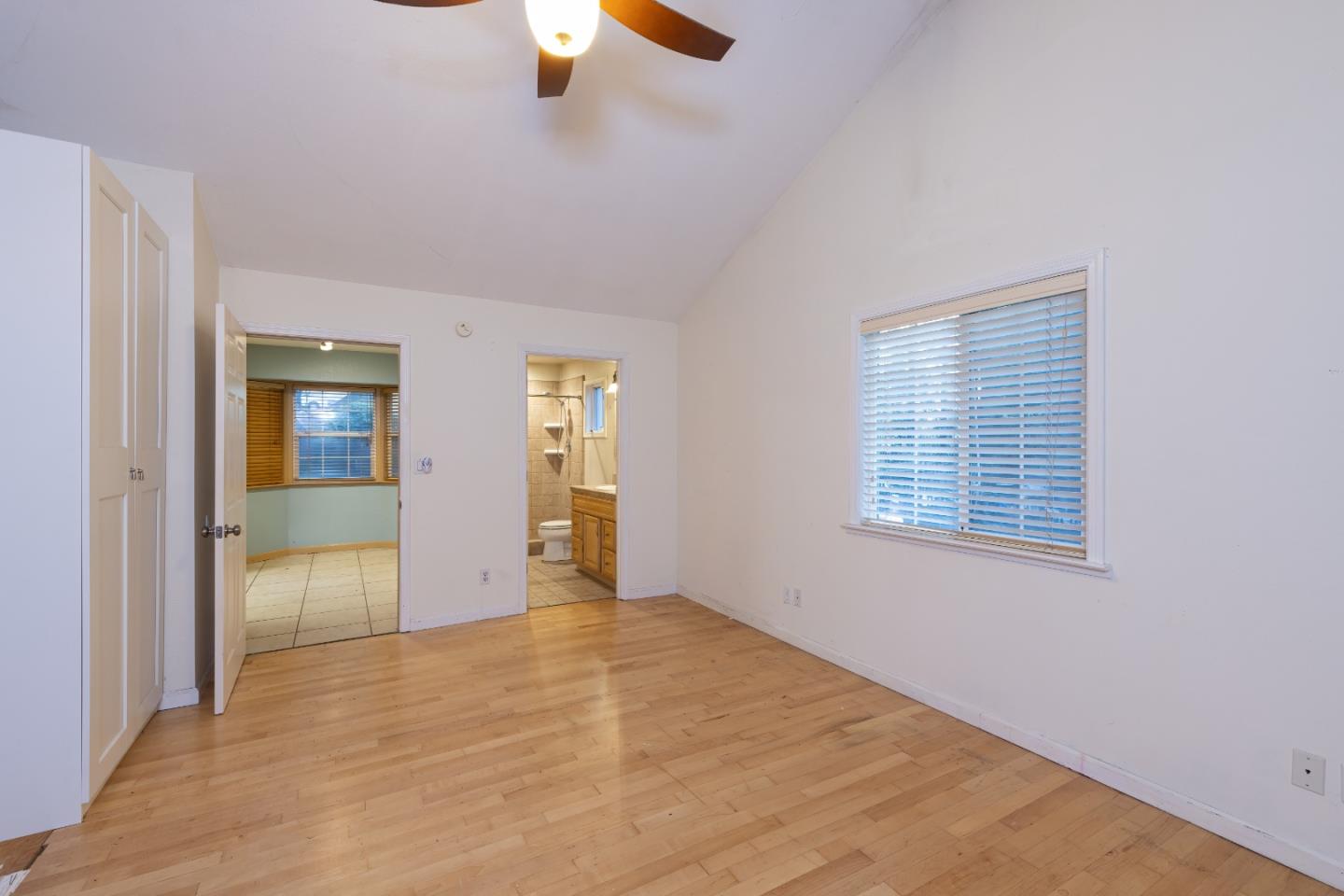 159 Hillside Ave Ave