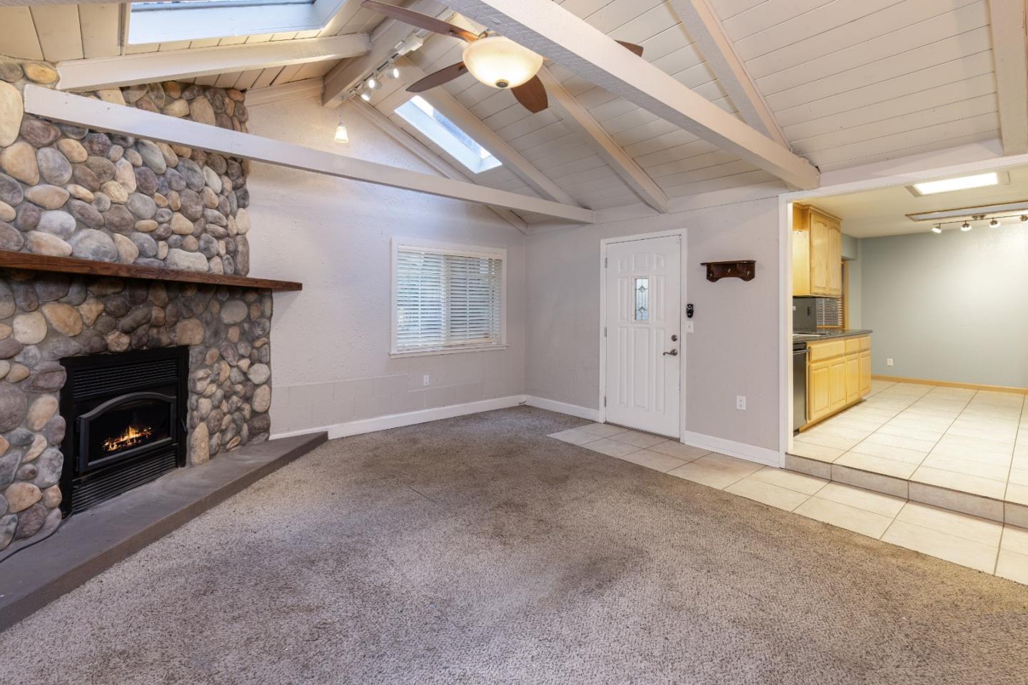 159 Hillside Ave Ave