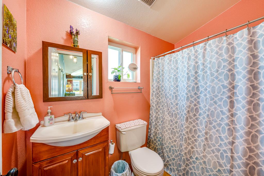 31900 Loma Chiquita RD