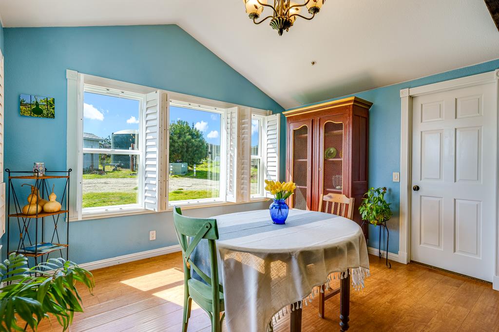 31900 Loma Chiquita RD