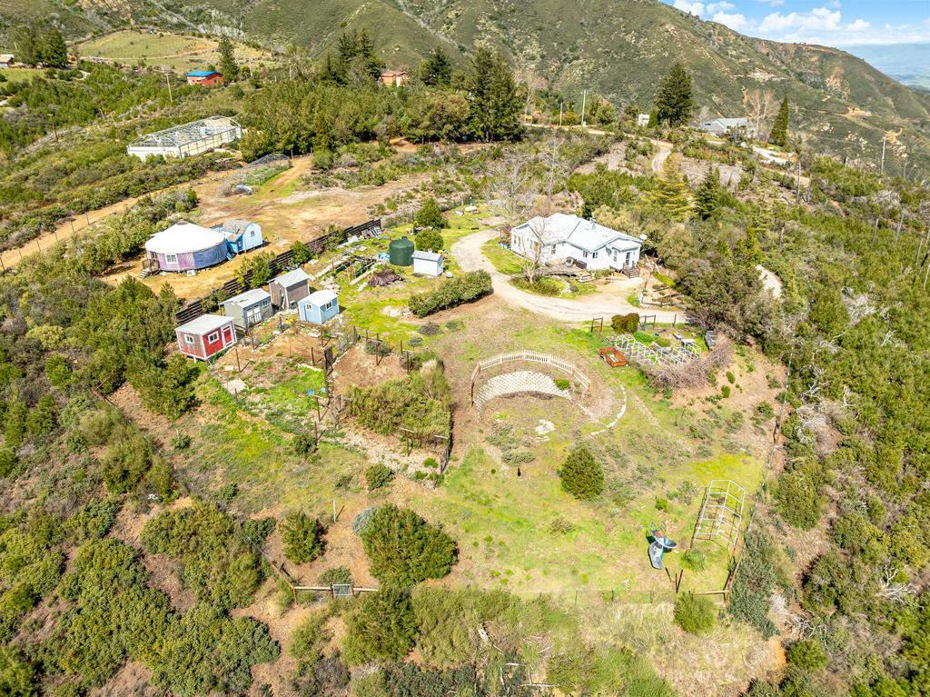 31900 Loma Chiquita RD