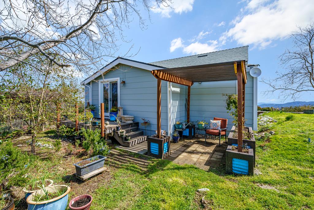 31900 Loma Chiquita RD