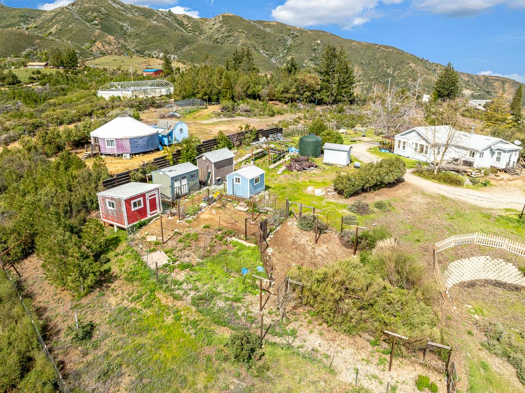 31900 Loma Chiquita RD