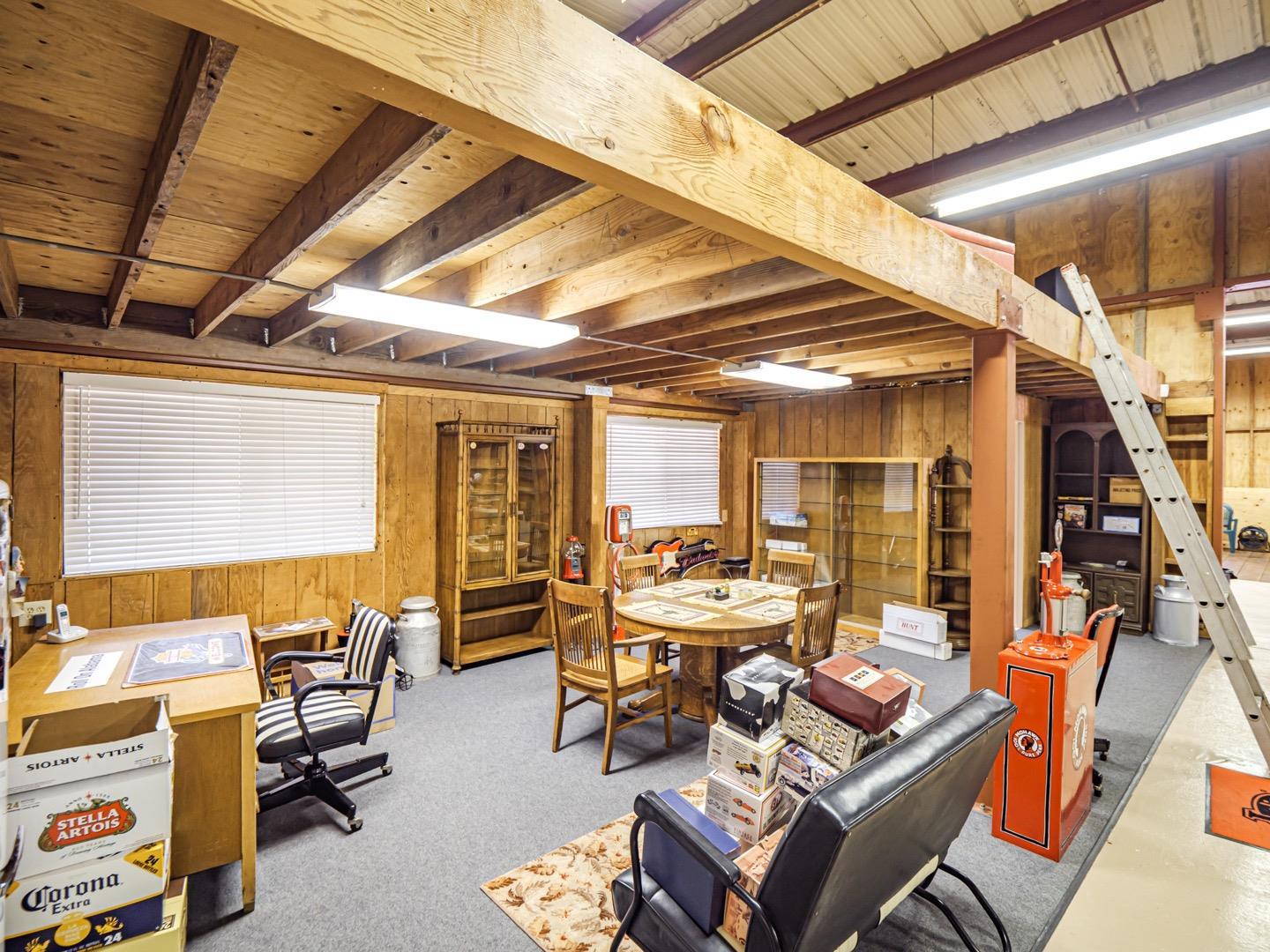 425 Bear Valley Road