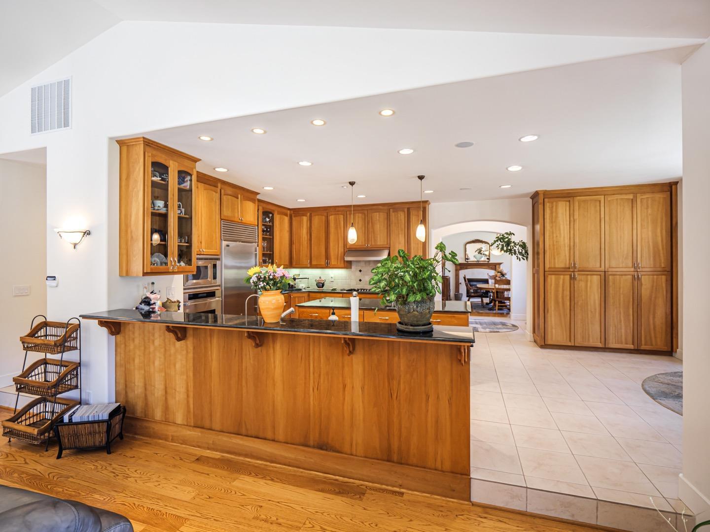 425 Bear Valley Road