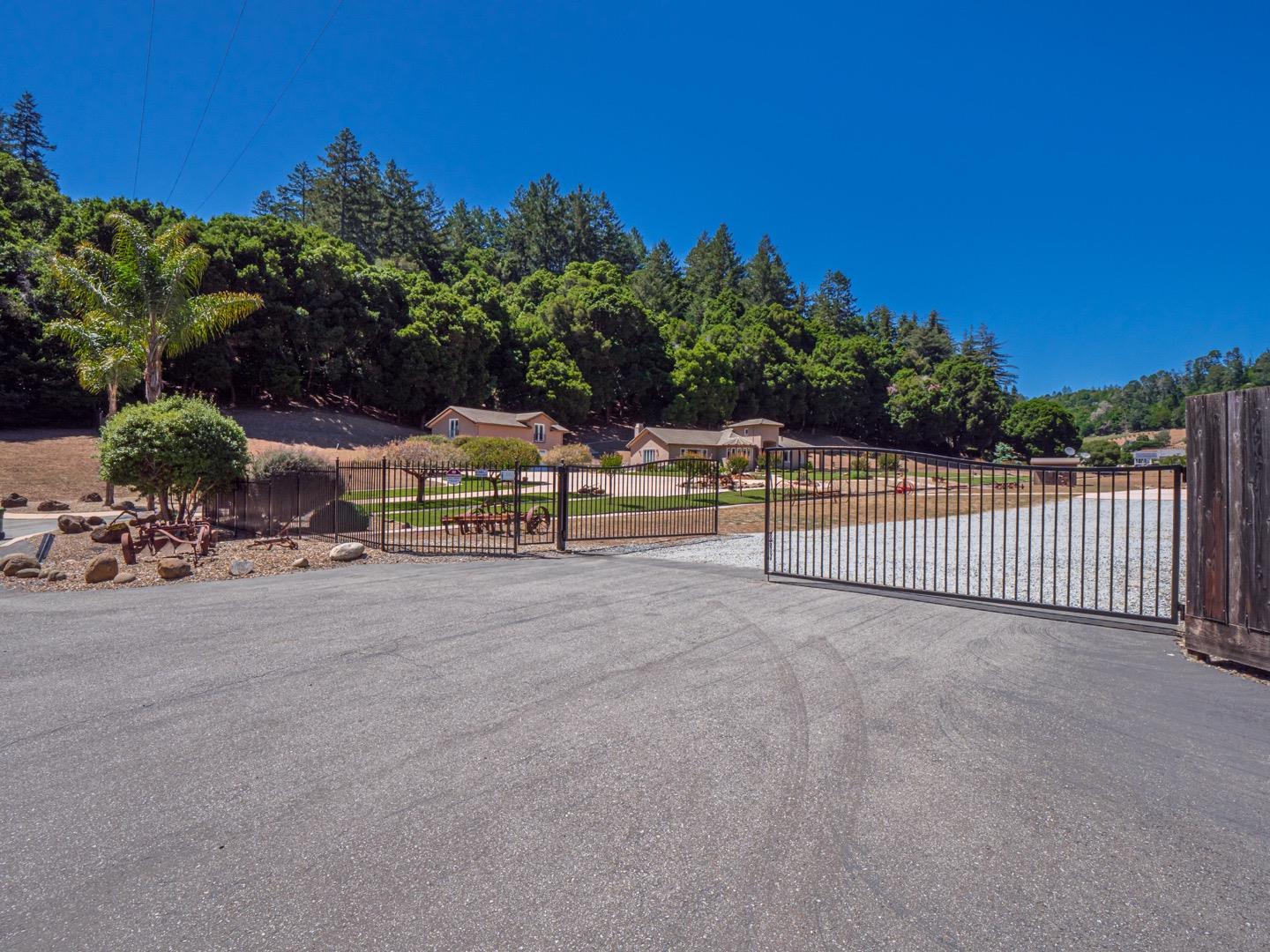 425 Bear Valley Road
