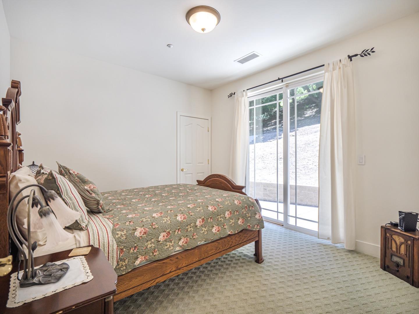 425 Bear Valley Road