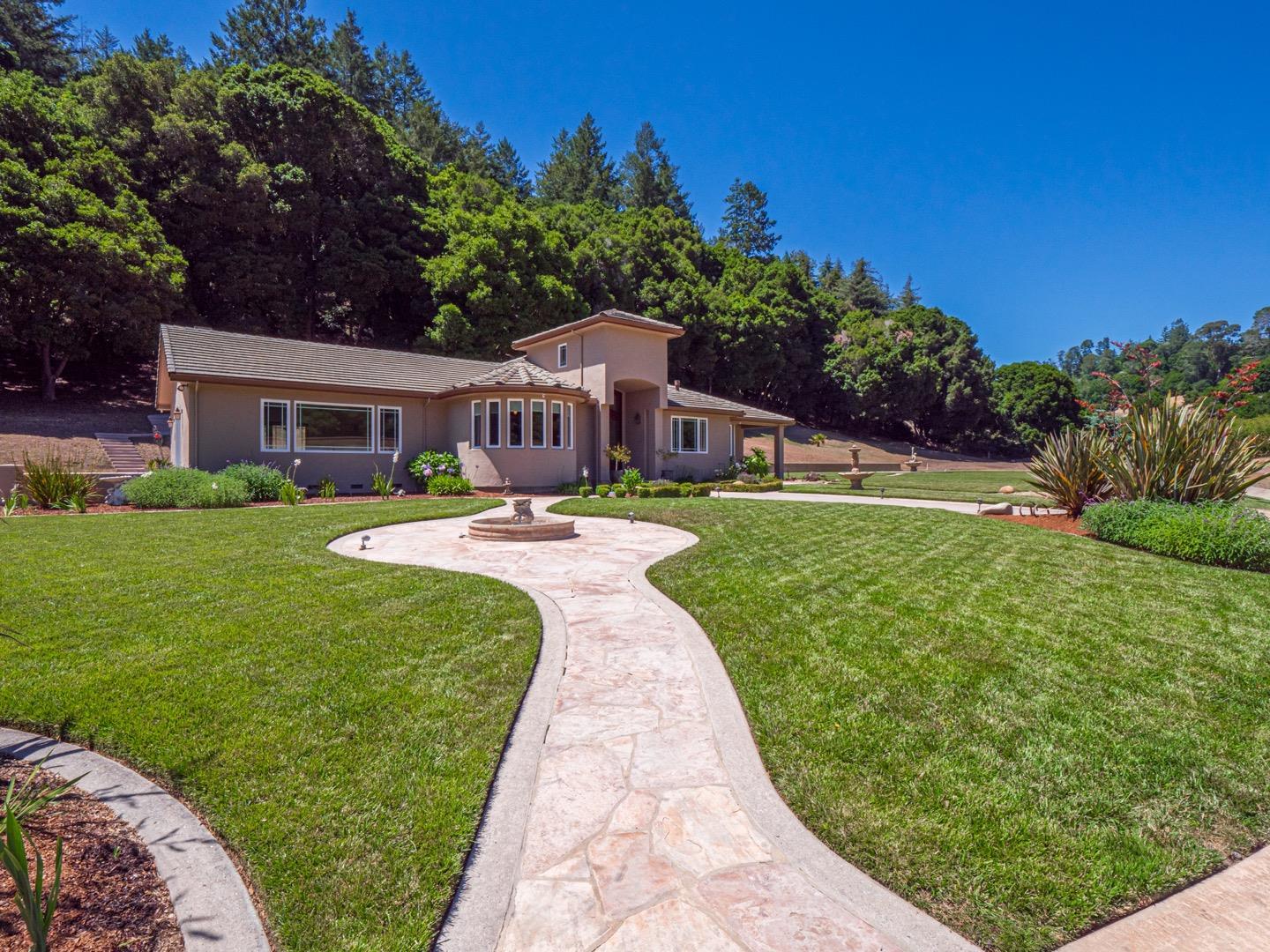 425 Bear Valley Road