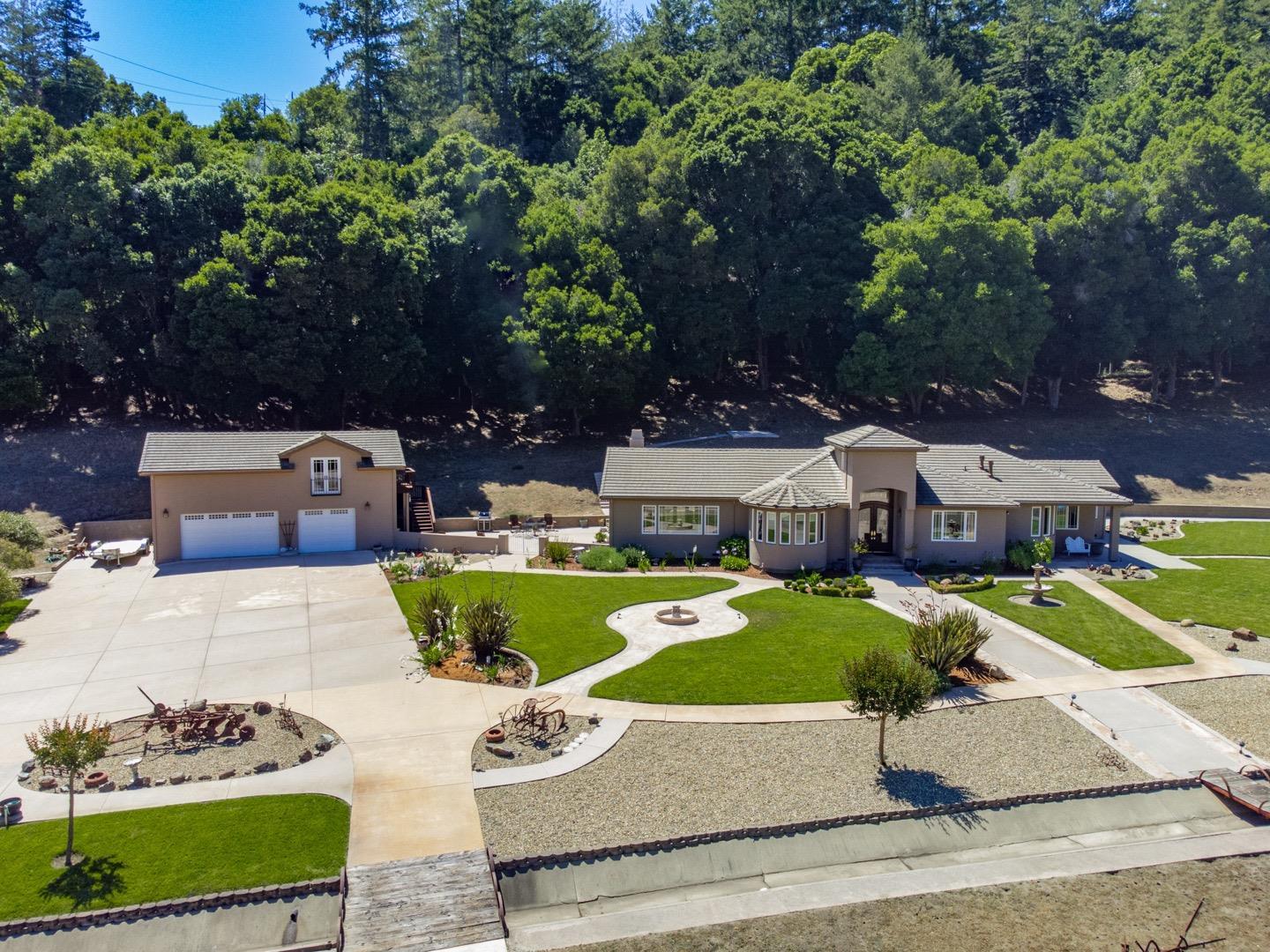 425 Bear Valley Road