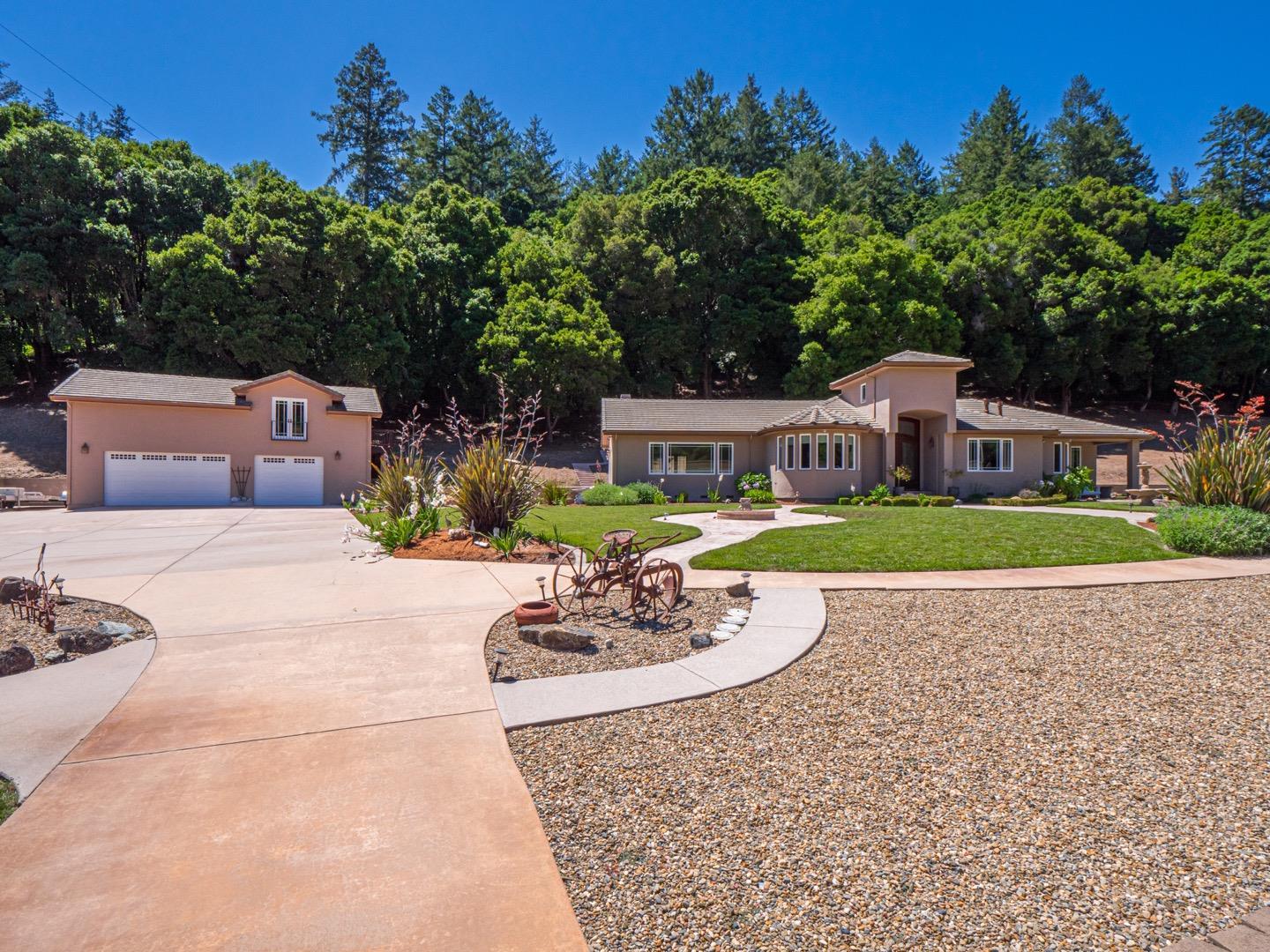 425 Bear Valley Road