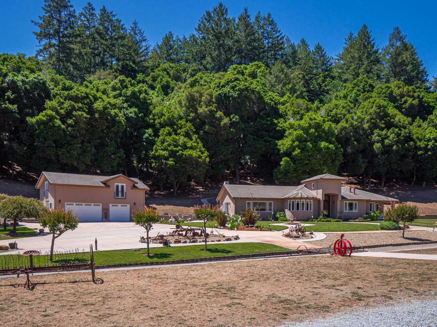 425 Bear Valley Road