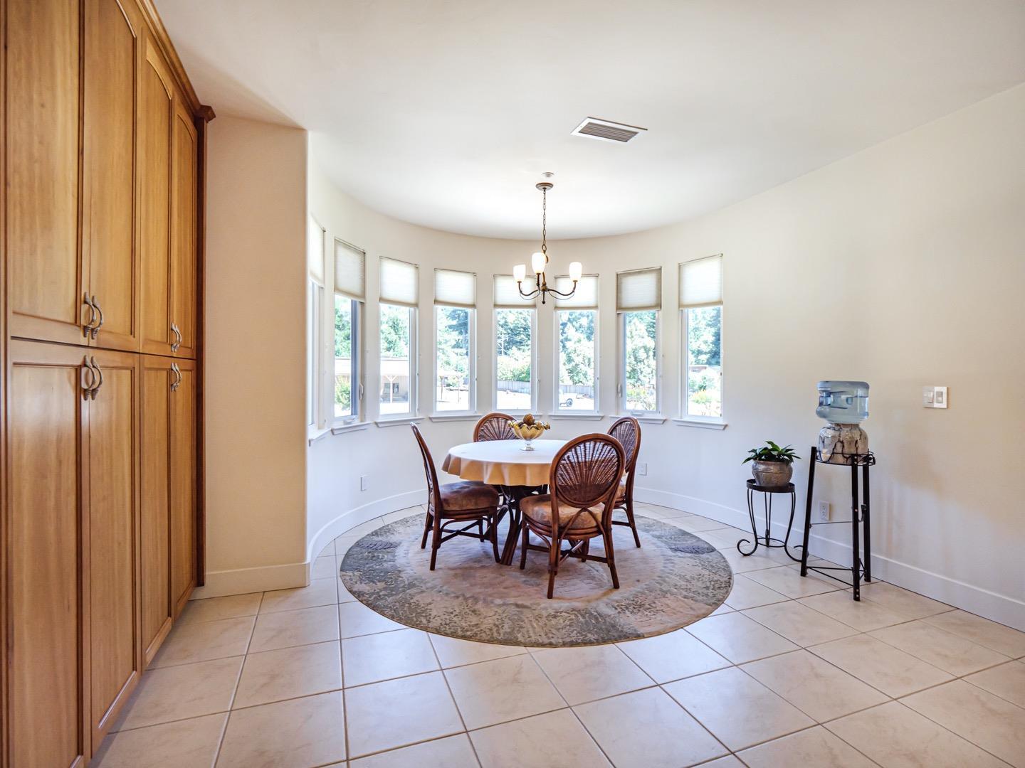 425 Bear Valley Road