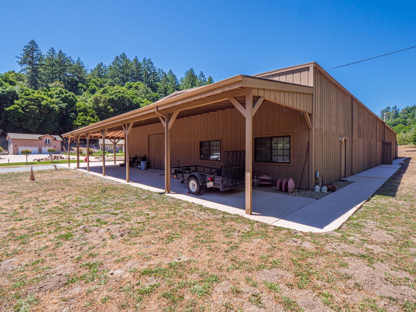 425 Bear Valley Road