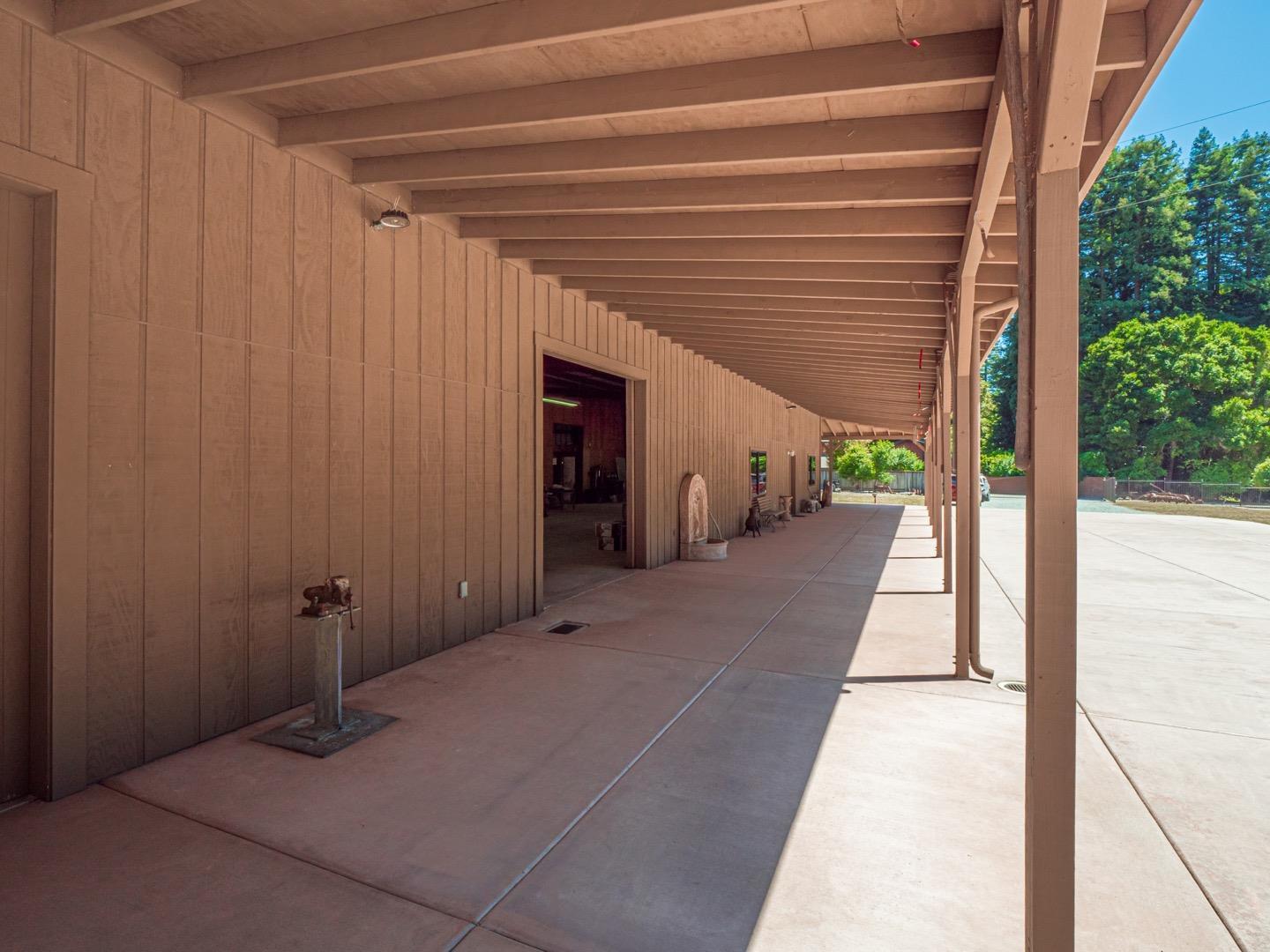 425 Bear Valley Road