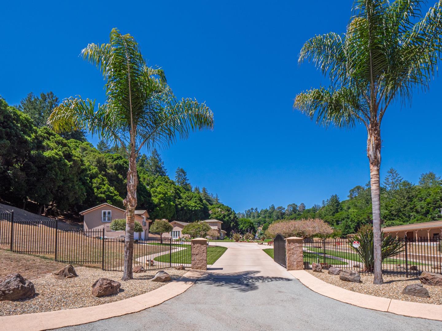 425 Bear Valley Road