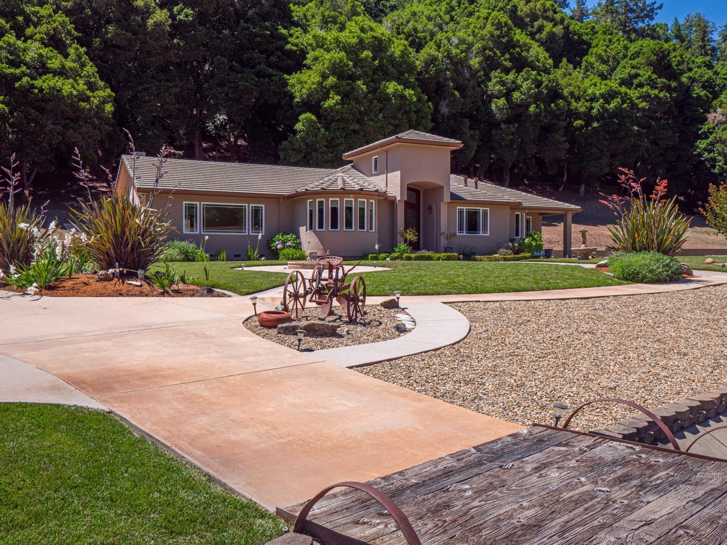 425 Bear Valley Road