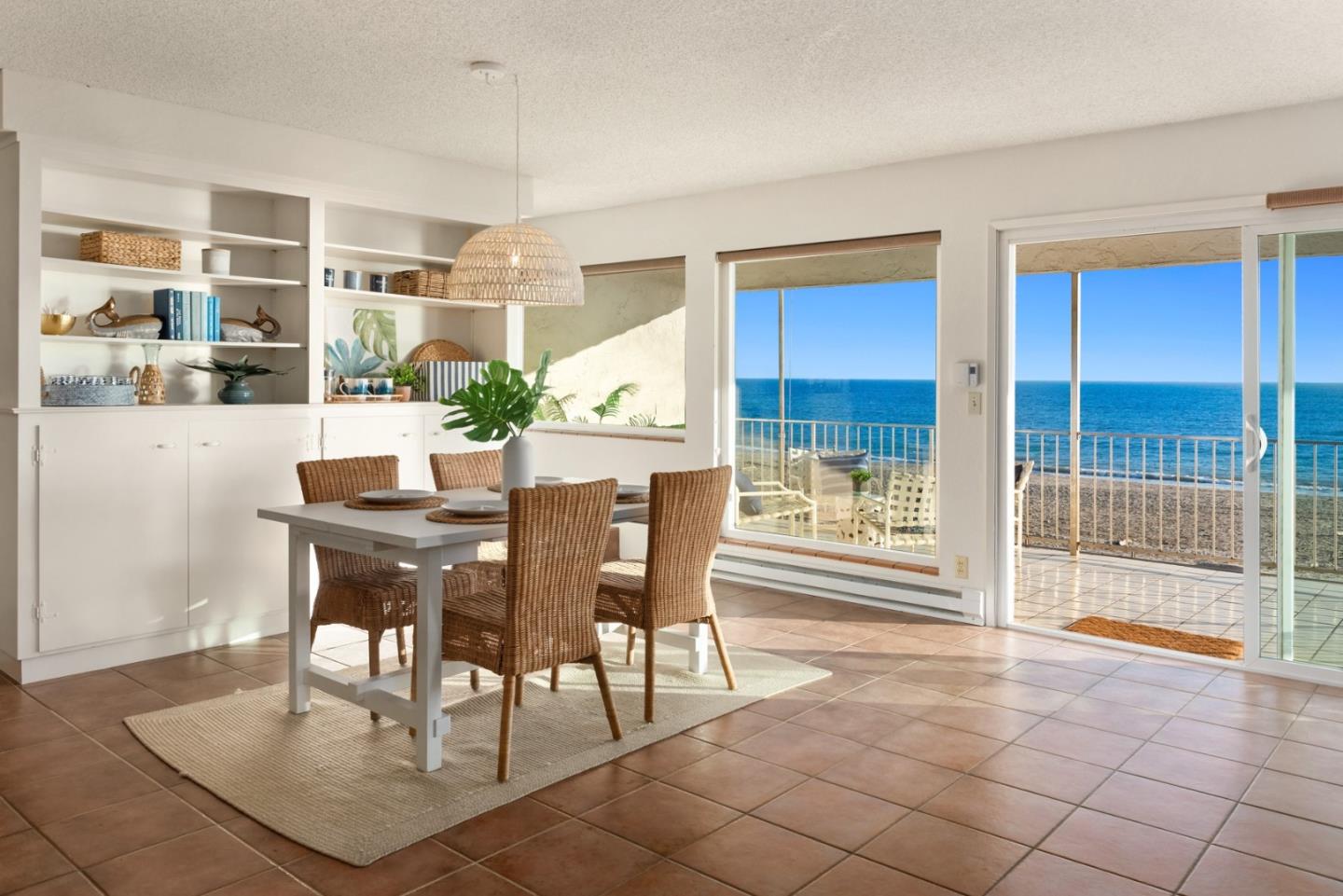 369 Beach DR
