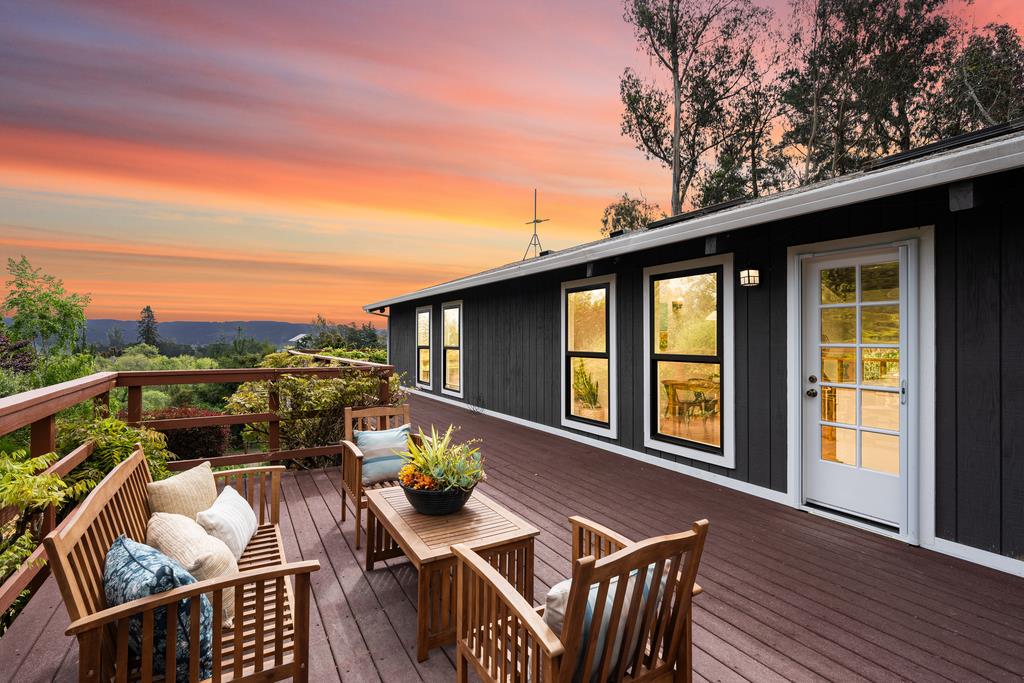 771 Rancho Calabasas DR